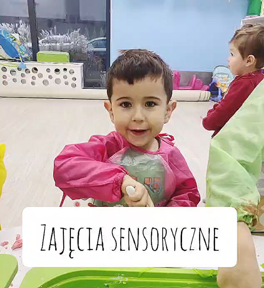 Zajęcia sensoryczne w&nbsp;naszym żłobku były pełne radości i&nbsp;twórczej zabawy 😊✨